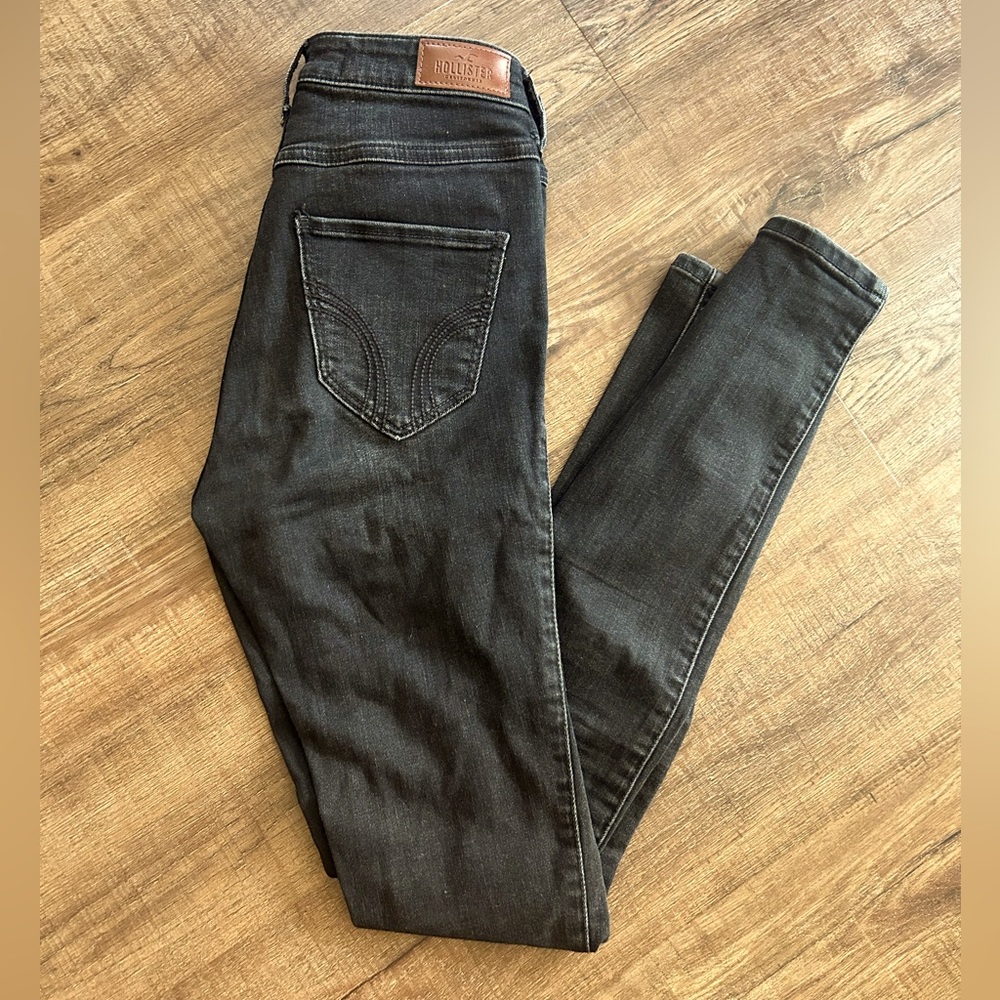 HOLLISTER Ultra-Rise Super Skinny Hollister Classic Stretch Jeans